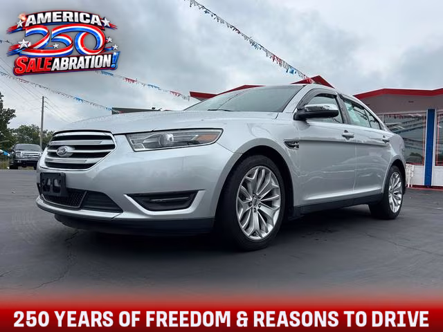 2018 Ford Taurus Limited FWD's photo