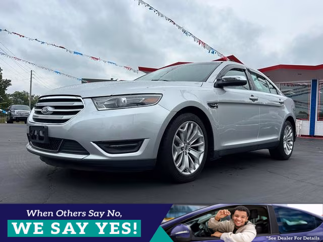 2018 Ford Taurus Limited FWD's photo